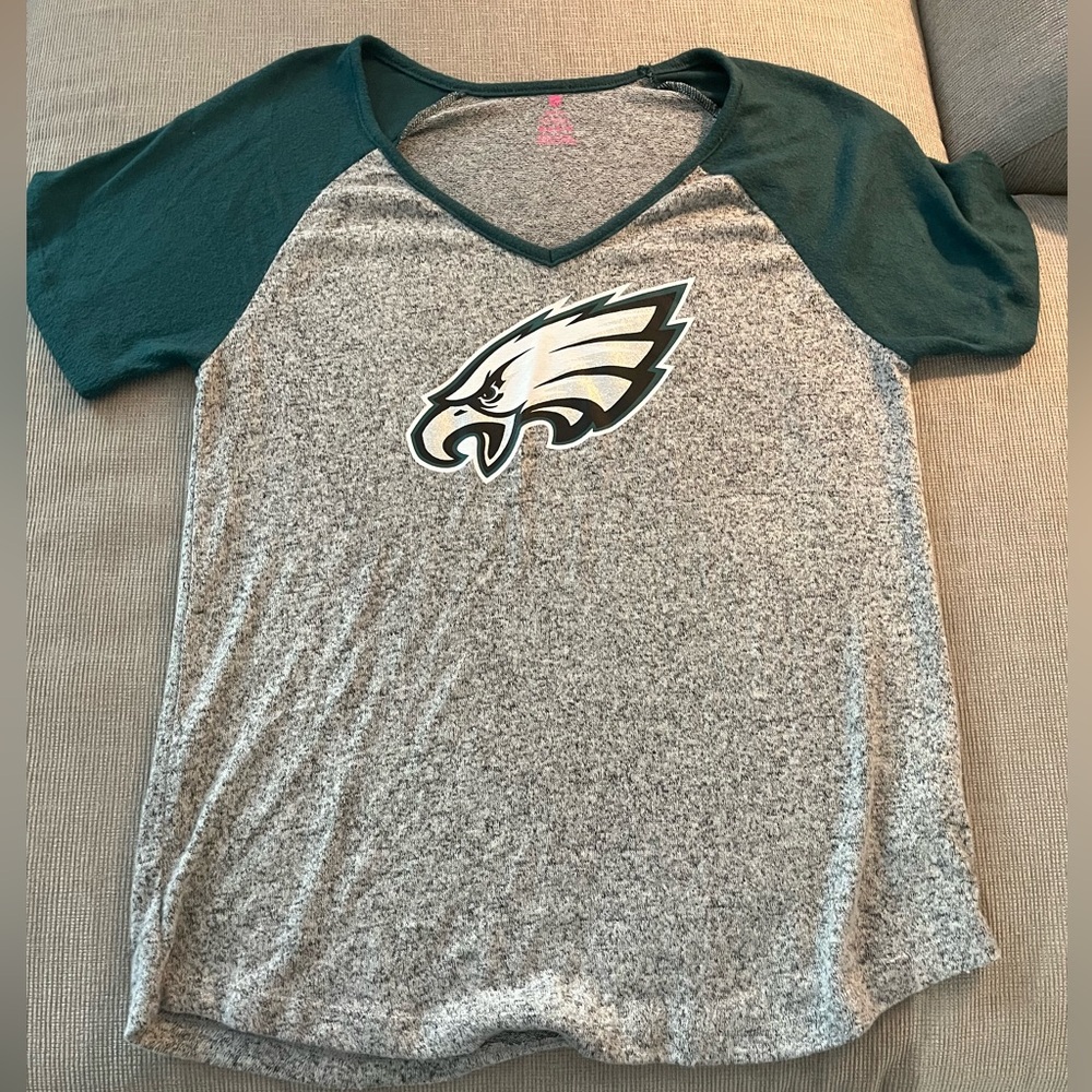 Eagles Football Women’s Loose fitted shirt